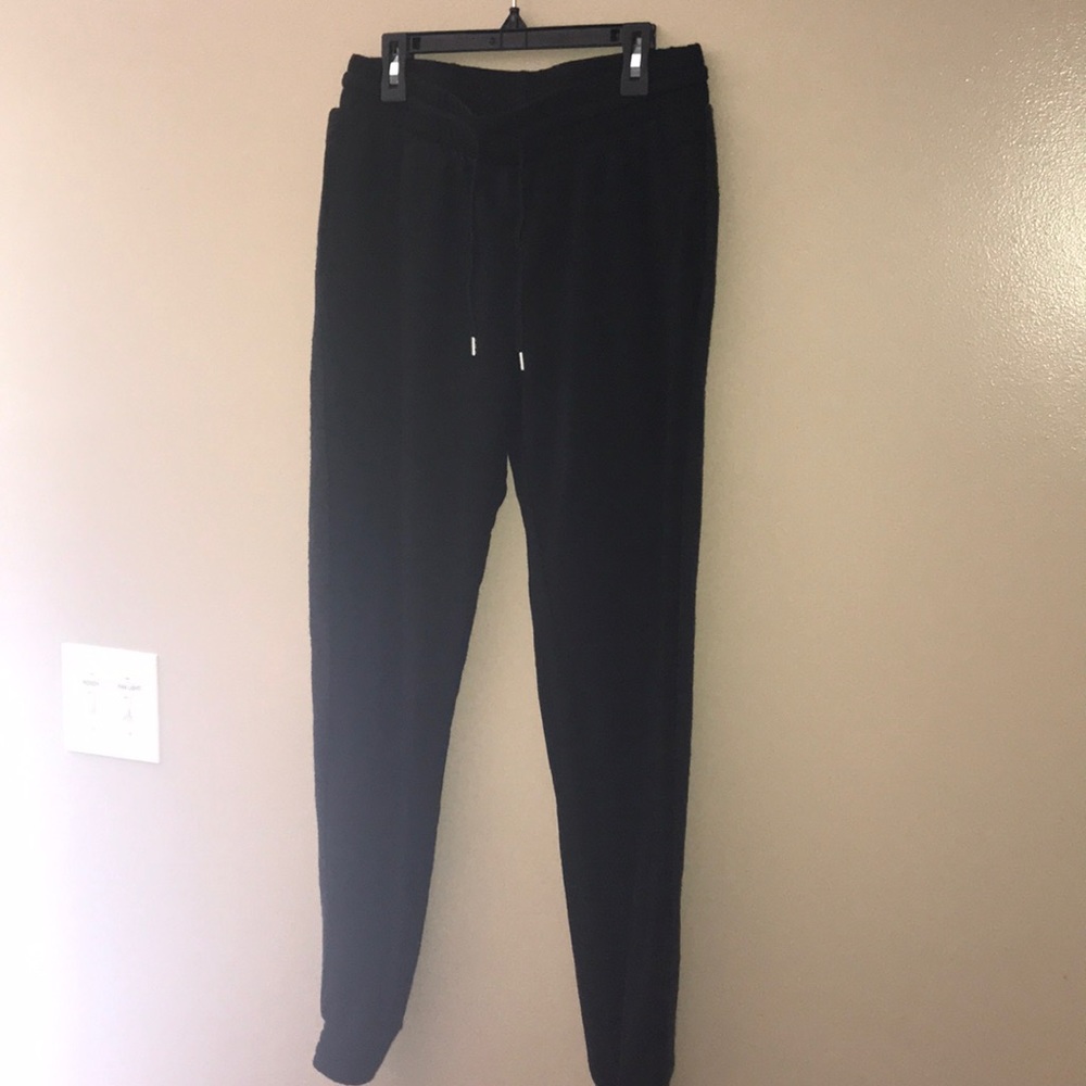 Black sleeping joggers!